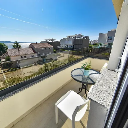 Apartmani Melia Zadar Exterior photo