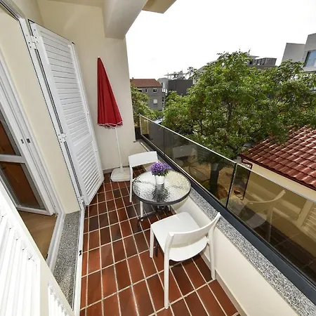 Apartmani Melia Zadar Exterior photo